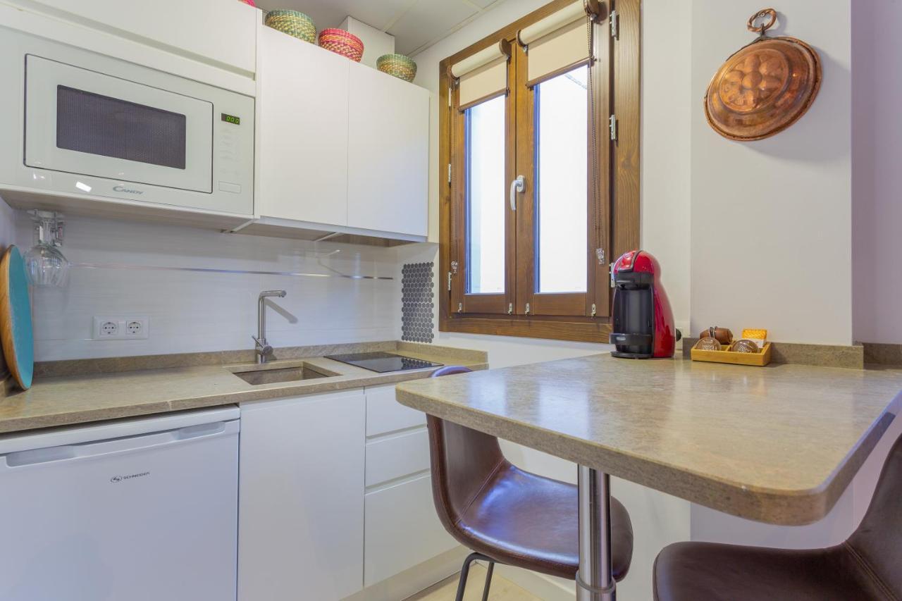 Apartamento Estudio Real Suites 格拉纳达 外观 照片